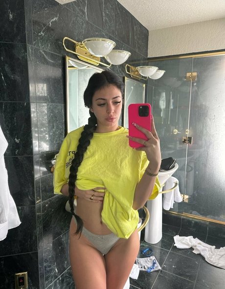 camilla araujo porn star photo