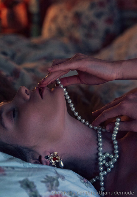 marthanudemodel sex actress picture