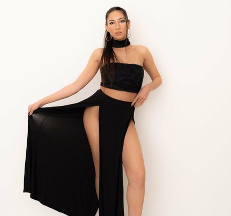 ZaraOnDemand nudes star photo