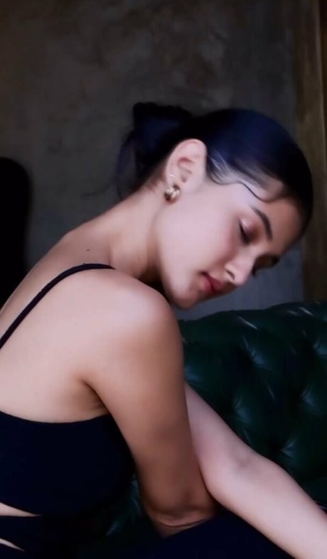 Aayushi Verma xxx model archive