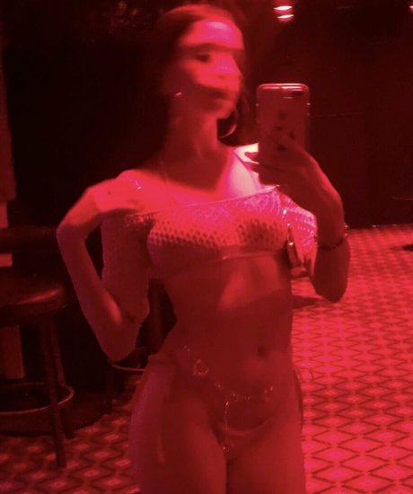 Sara Mariam pretty pornstar photos