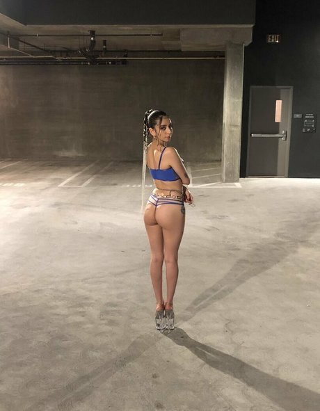 Sara Mariam pornstar xxx archive