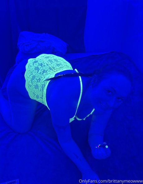 brittanymeowww model porn archive