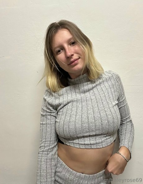 haleyrose69 porn model pics