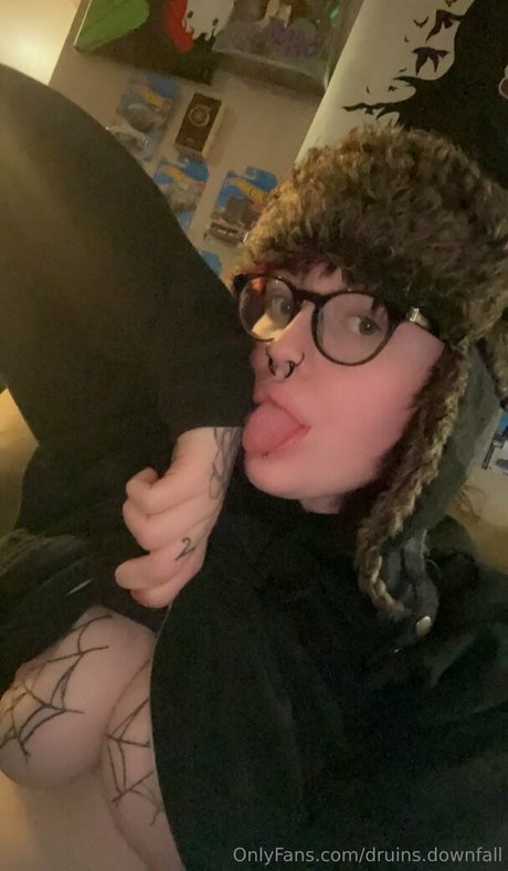 druins downfall erotic star archive