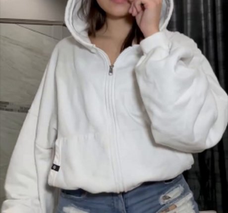 alittlesweetplum erotic model gallery