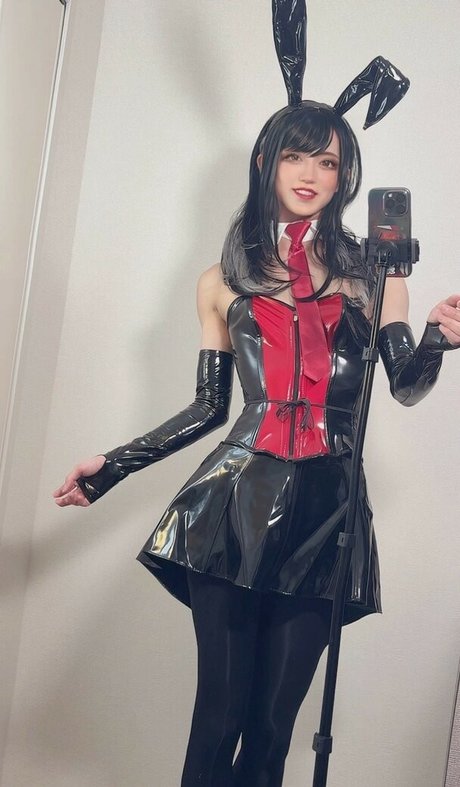 D Rei uno model photos