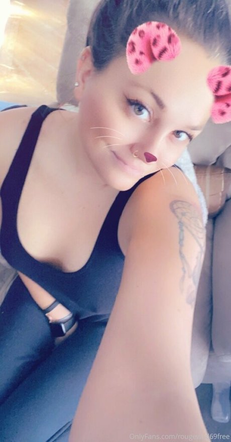 rougewild69free hd model photos