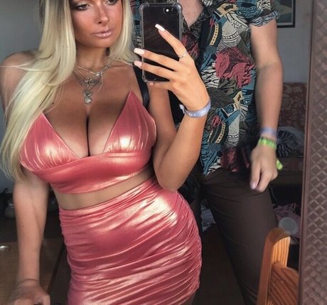 Lucy Cartlidge erotic star picture