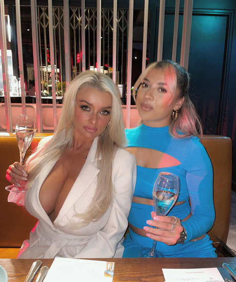 Lucy Cartlidge naked pornstar pics