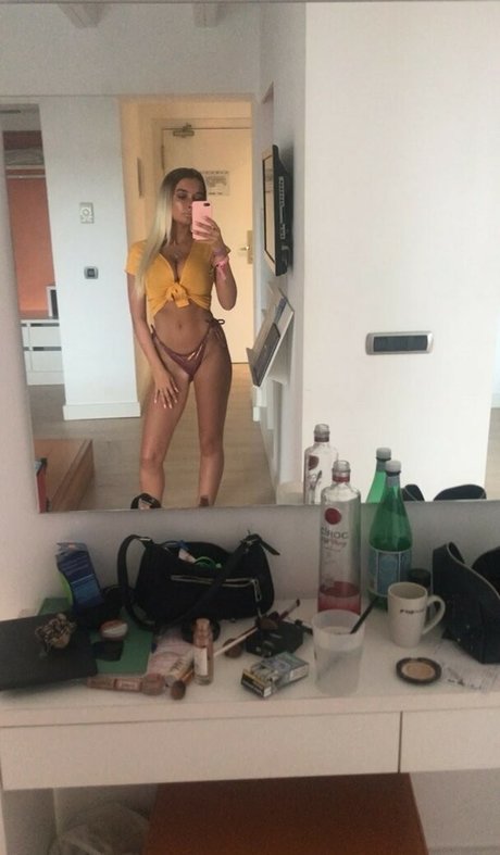 Lucy Cartlidge hot actress images