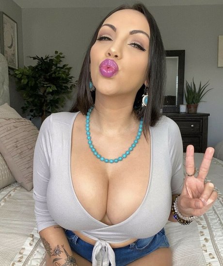 Crueltyfreecurves pornstar nice galleries