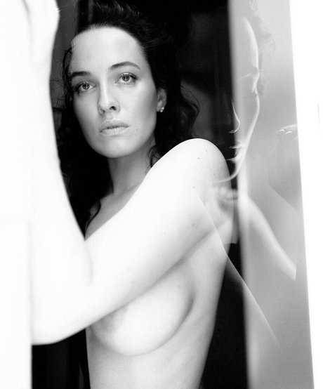 Dasha Astafieva pornstar hot image