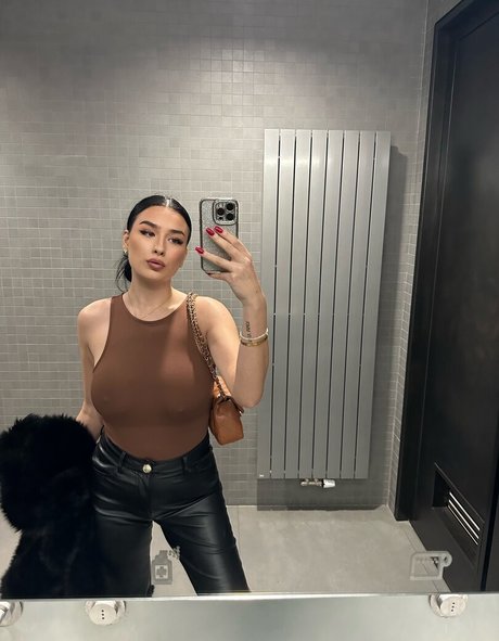 Elianka star nice photo