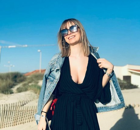 Mariana De Sousa xxx star pictures