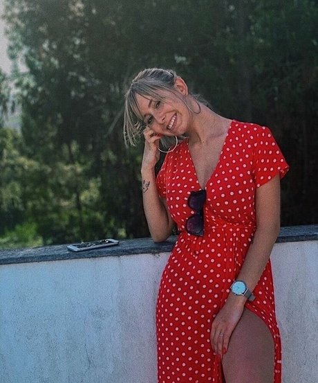 Mariana De Sousa pornstar hot pictures