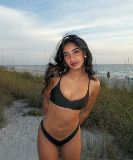 Maya Mayanalluri model nudes img