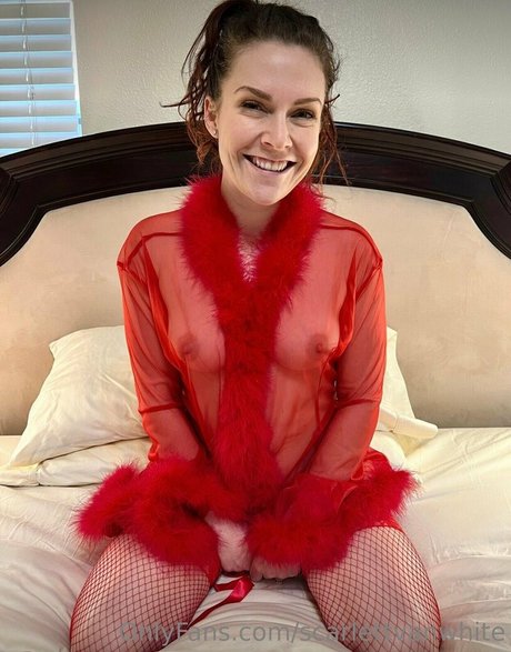 scarlettvanwhite star sexy pic