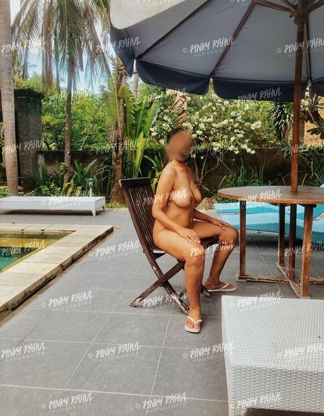 PinkyRahul3 erotic model photo