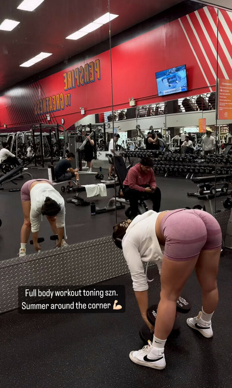 Kaitlin Reagan model img