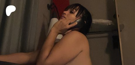 yikariver erotic pornstar photos