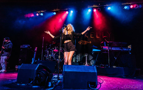 Tori Kelly beautiful pornstar gallery