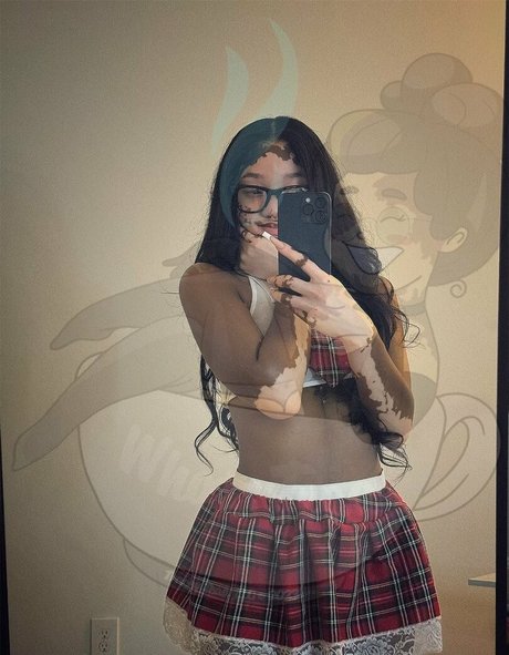 Curiousiteaaa hd star pic