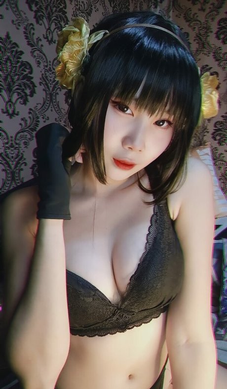 KimLili naked actress img