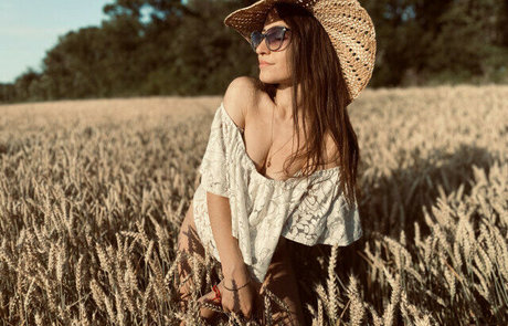 Comfort Xcams model sexy galleries