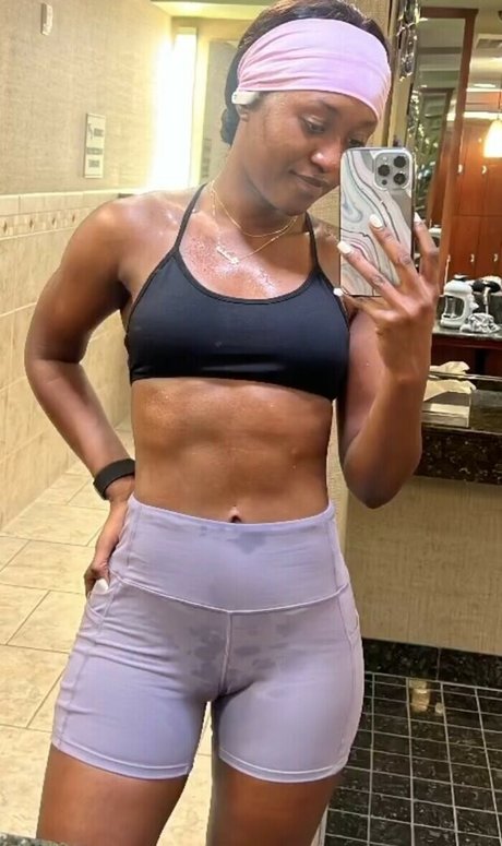 Queen Aminata high quality pornstar photos