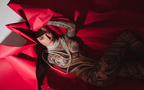 Leah Blum hot actress pics