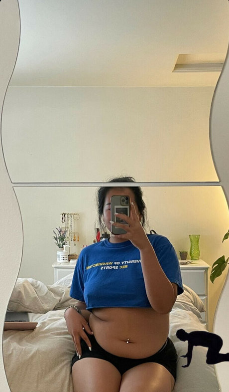 chloroblasts star naked pic