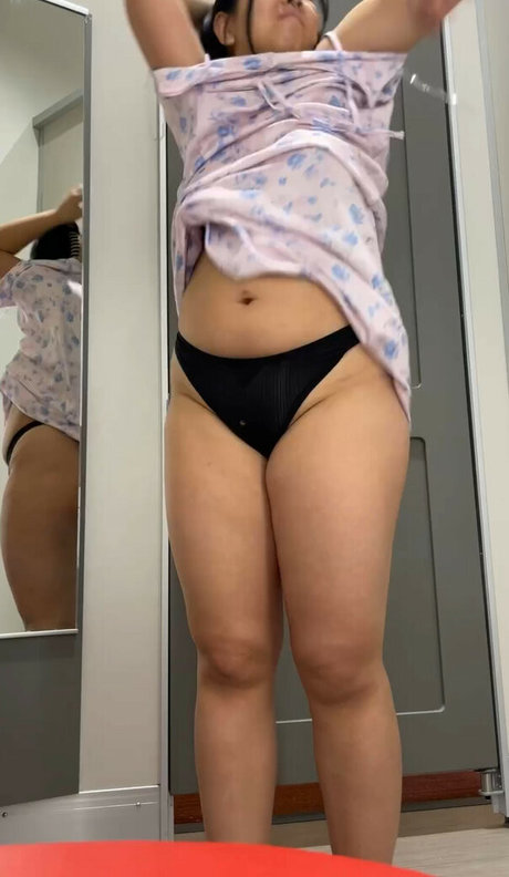 chloroblasts nude pornstar picture