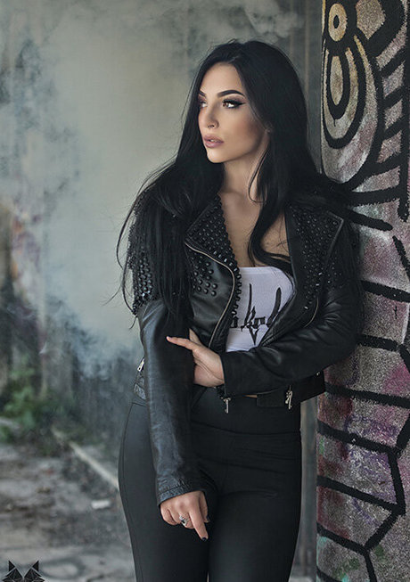 Alice Lane Pandini porn model photos