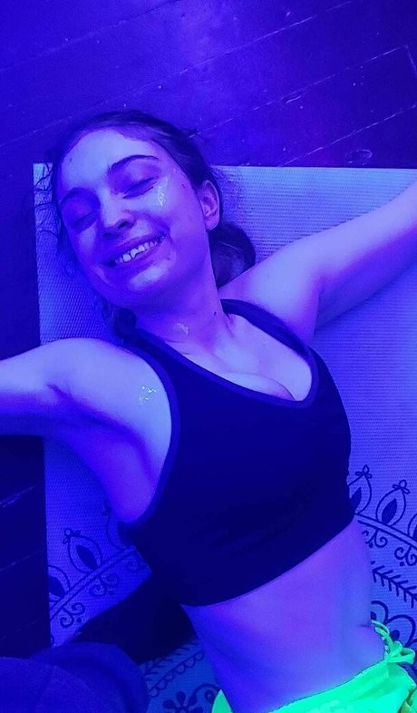 pissmintsalad pretty pornstar gallery