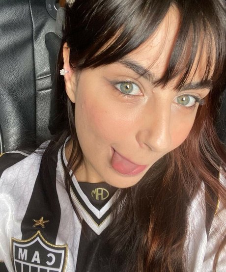 Mariana Karpukovas nudes actress photos