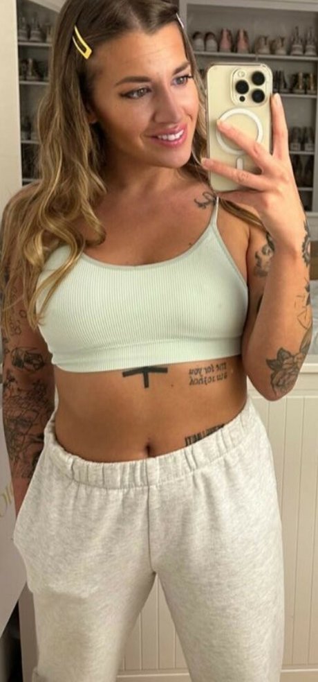 Silvia and Eveline Dellai high quality pornstar image