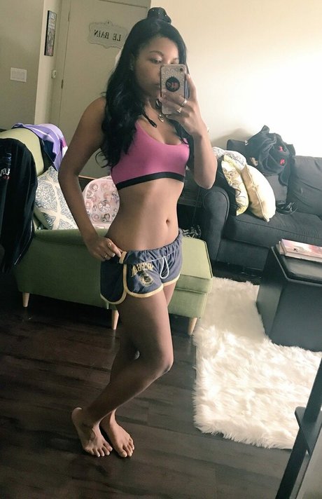 Mica Burton free pornstar pics