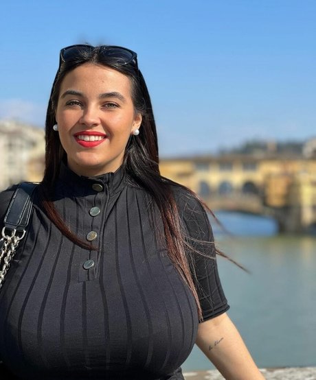 Anneris sexy model photos