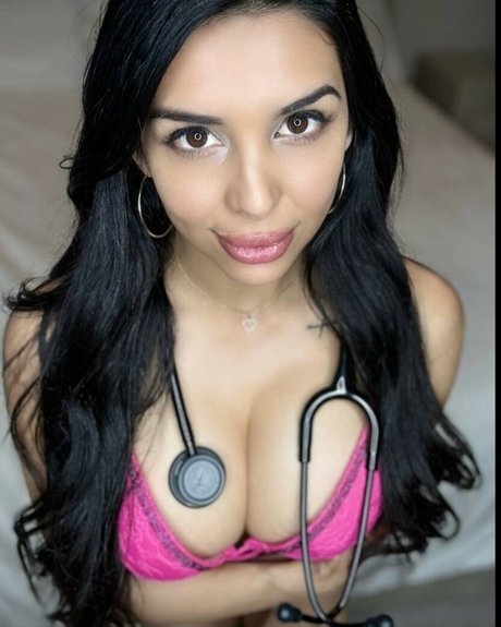 camilavalentinaxo star hd pic