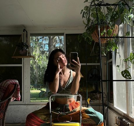 Tiianamarieeee star hot images