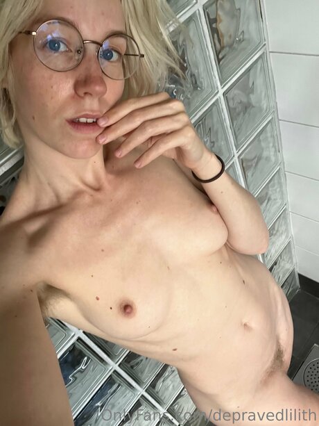 depravedlilith pornstar beautiful pic