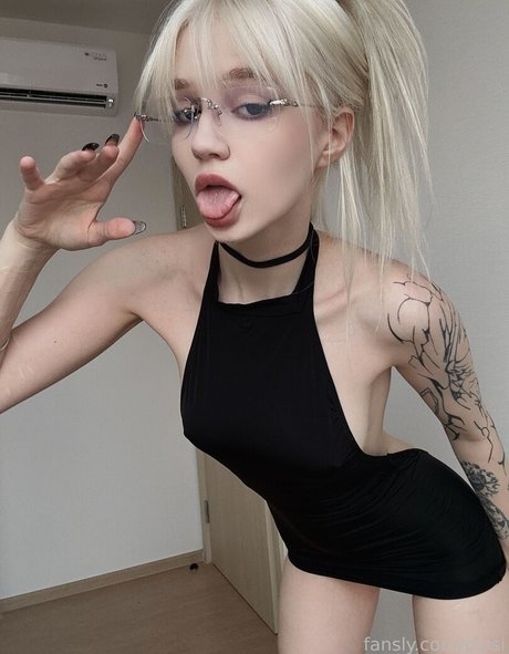 pipsi xxx model gallery