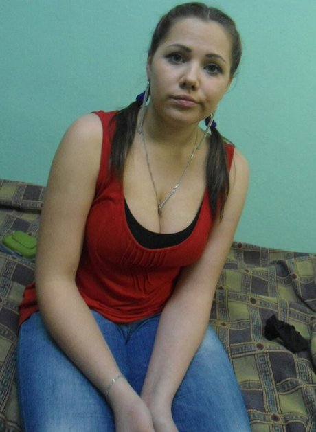 Mary Glushkova model free img