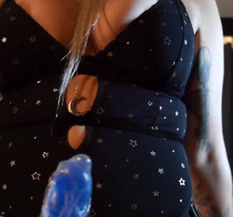 Worshipali model free pics