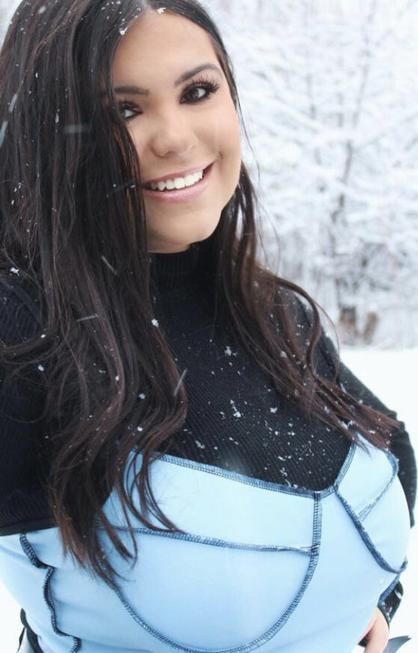 Kiley K hot star img