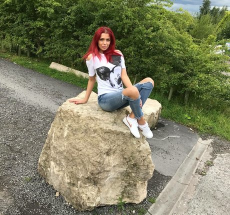 Iasmina Roxana nudes model picture