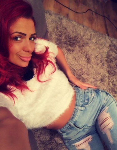 Iasmina Roxana model porn img