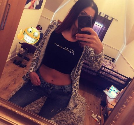 Iasmina Roxana Profile pic