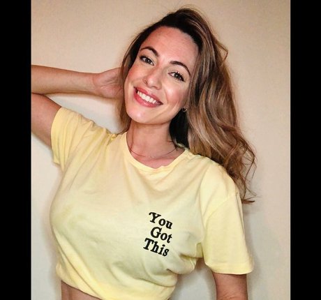 Lauren R pornstar sex pictures